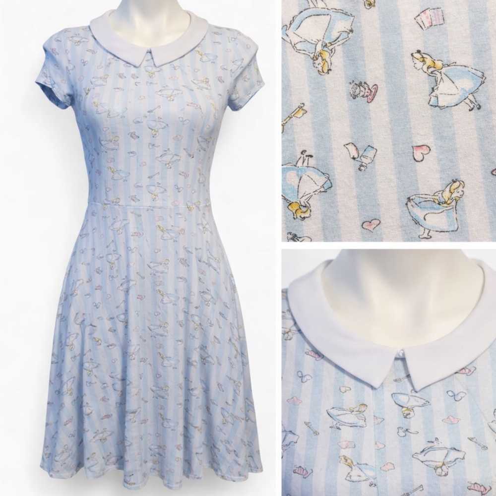 Disney x Hot Topic Alice in Wonderland Dress Blue Peter Pan M